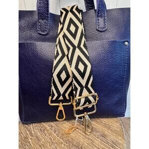 Crossbody Purse Chevron Black White Bag Strap Guitar Strap NEW